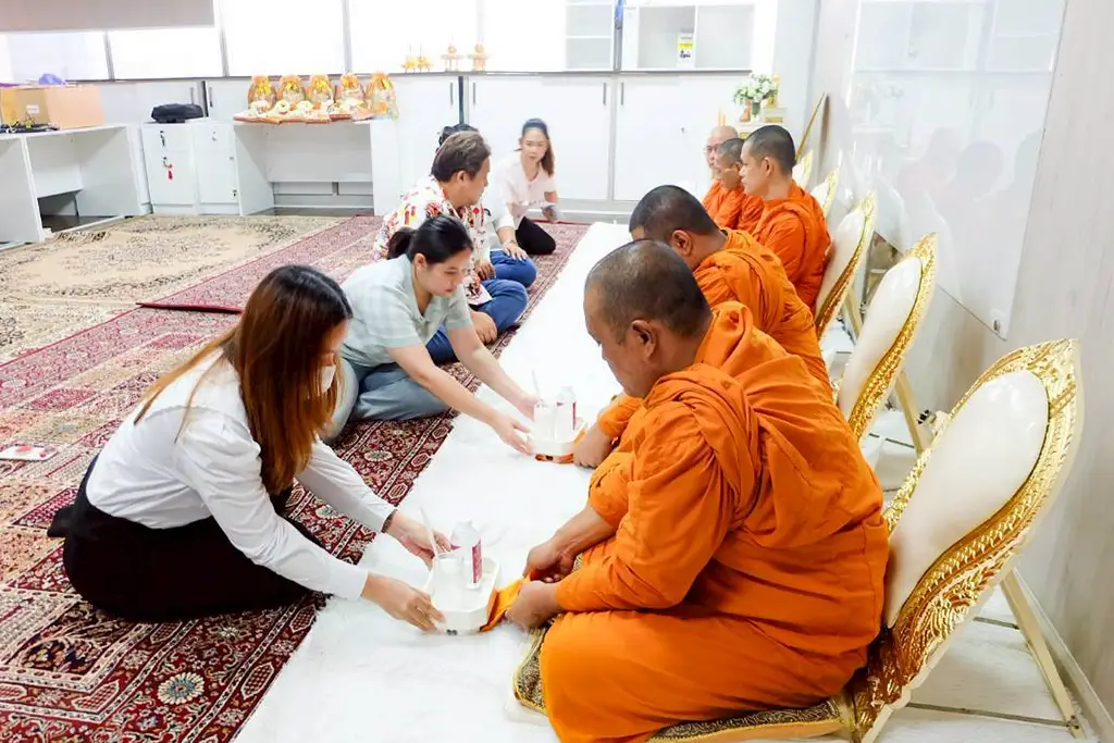 Laew Tae Event Marketing, Wedding or Religious Ceremony